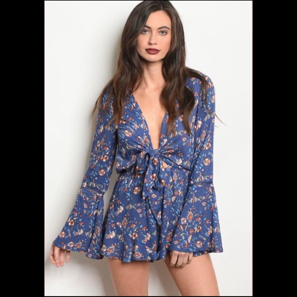 Blue Floral Plunging Neckline Romper with Bell Sleeves. Size Medium